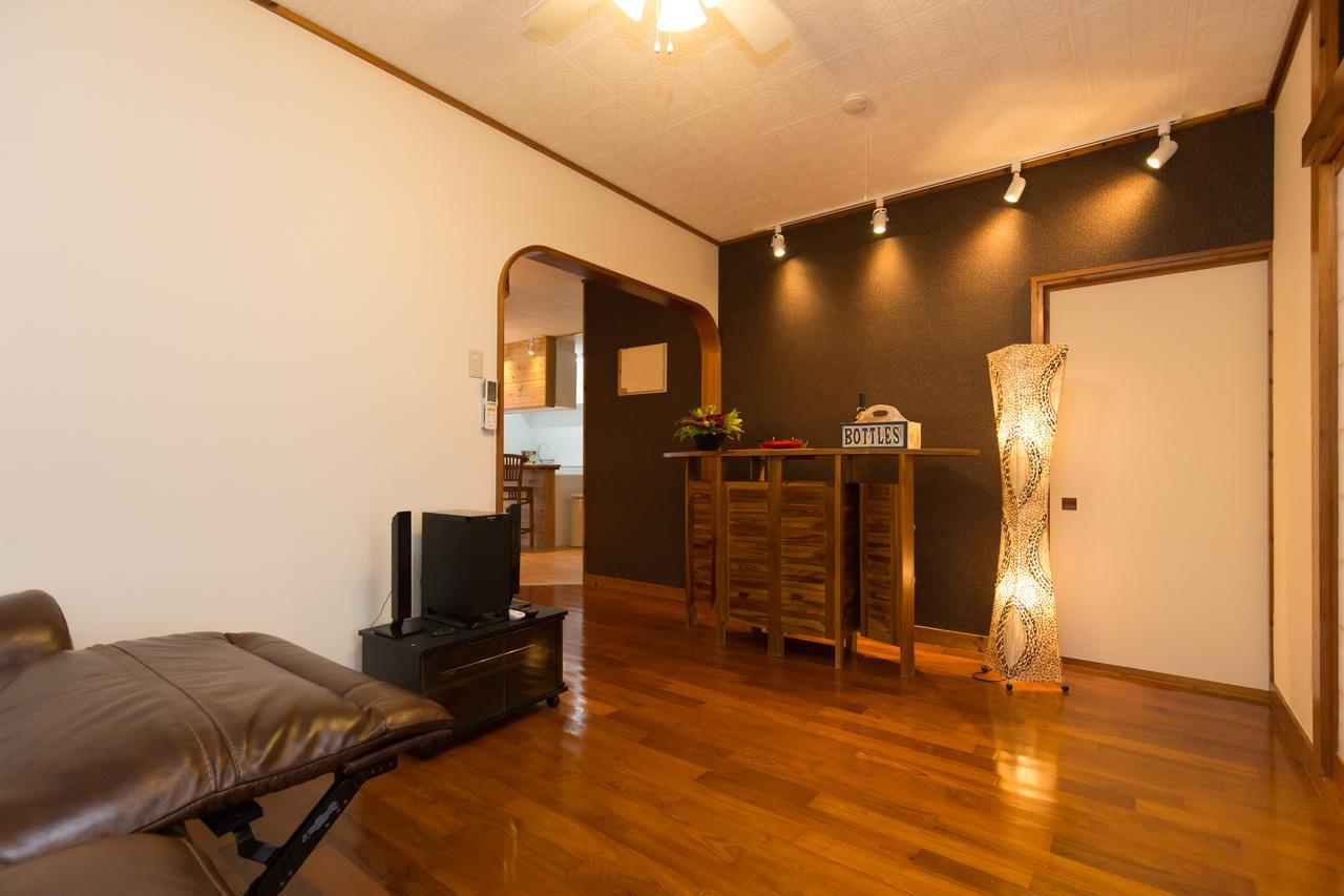 Ferienwohnung South Window Onna-Son Nakama  Exterior foto